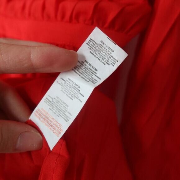 PrettyLittleThing Red Plunge Tie Back Pleated Long Sleeve Romper Women's Size 4 - Picture 6 of 12